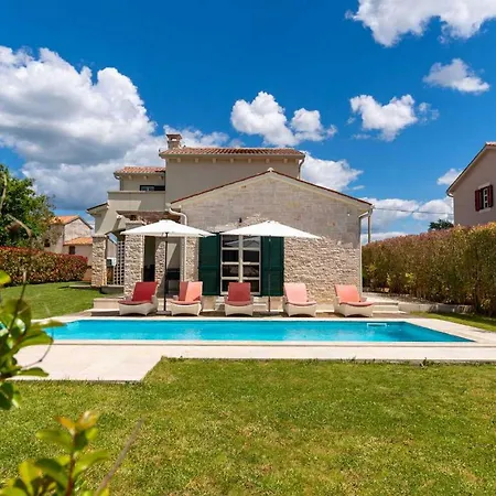 Lasici Vakantiehuis